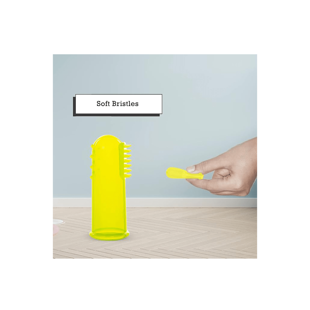 Mee Mee Baby Care Mee Mee Unique Finger Brush & Gum Tongue Cleaner Set with Wider Bristles & Regular Bristles ( 9 Months+ )