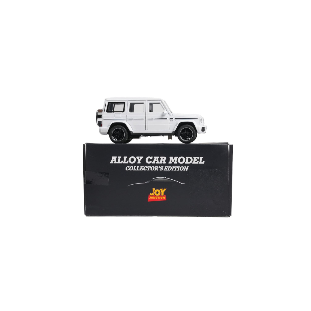 Toy Rush 1:32 Scale Mercedes-Benz G-Class Die-Cast Alloy Metal Pull Back Model Car with Openable Doors, Light & Music Age 6-14 Years