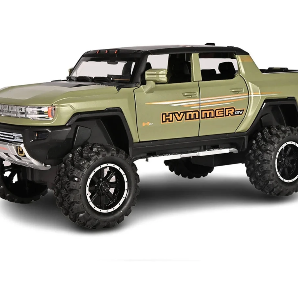 Toy Rush 1:24 Scale Die-Cast Off-Road SUV Toy Car with Opening Doors & Pull-Back Action (Assorted Colors) 3-14 Years