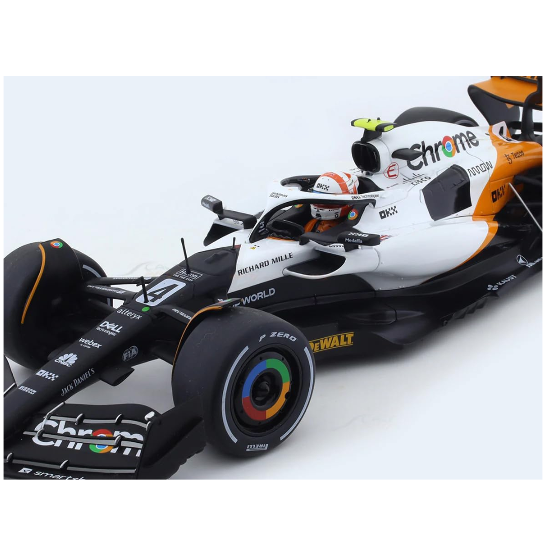 CCA 1:24 Diecast Model Car