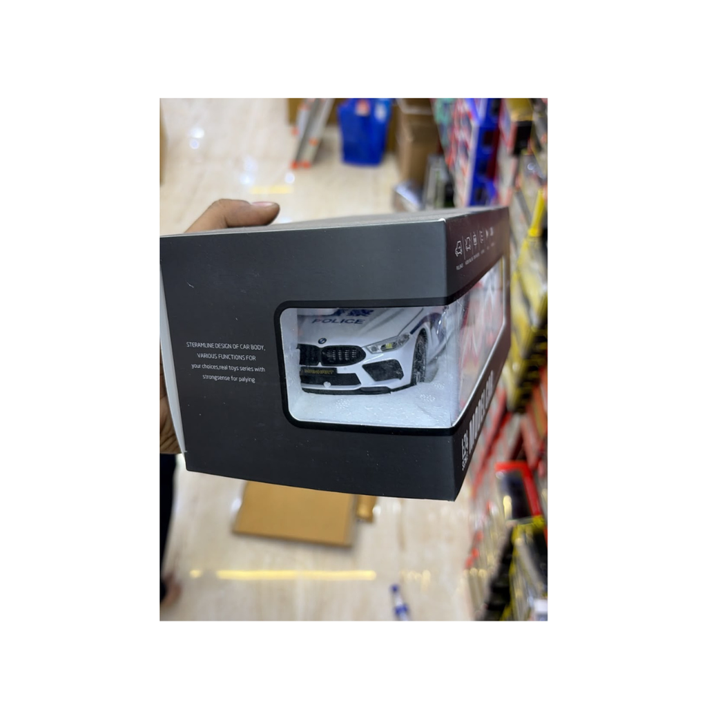 Toy Rush BMW M8 sports car Die Cast 1 : 32 (3+ Years)