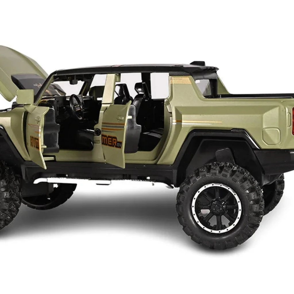 Toy Rush 1:24 Scale Die-Cast Off-Road SUV Toy Car with Opening Doors & Pull-Back Action (Assorted Colors) 3-14 Years