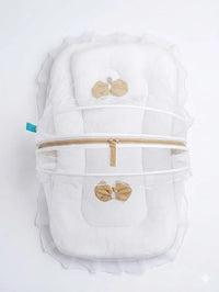 CHICKKU &WHITE