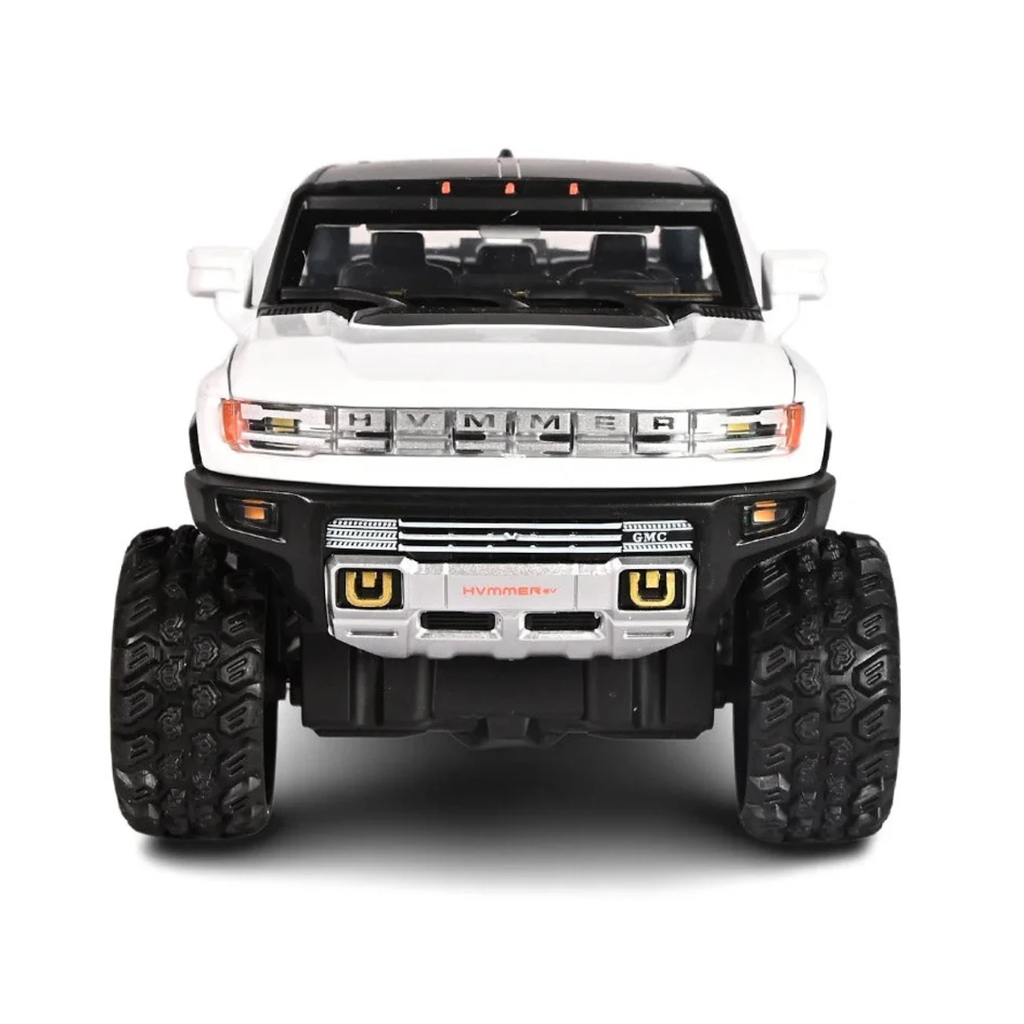Toy Rush 1:24 Scale Die-Cast Off-Road SUV Toy Car with Opening Doors & Pull-Back Action (Assorted Colors) 3-14 Years