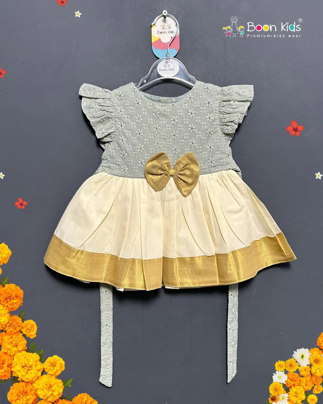 FROCK WITH BOW CENTER FOR GIRLS