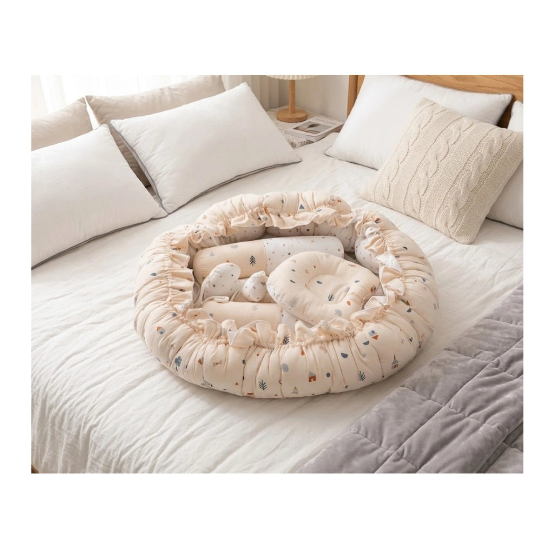 Round baby nest bed with bolster ring